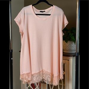 Suzanne Betro Peach 🍑 Waffle Knit & Lace Tunic